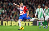 Artem Dovbyk has admirers at Stamford Bridge